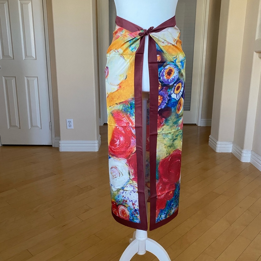 Vibrant Artistic Silk Floral Scarf Wrap Sarong - Picture 3 of 10